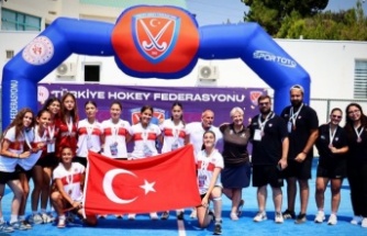 Gençlerden tarihi başarı!