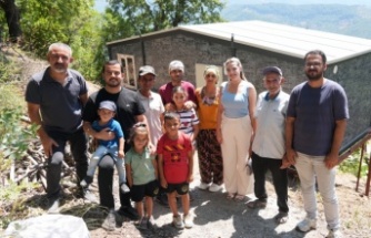 Alanya'da dayanışma örneği: 4 çocuklu aileye konteyner ev!