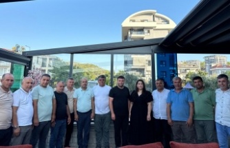 Muhtarlardan Başkan Özçelik'e destek
