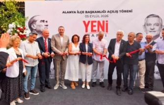 Yeni Parti Alanya İlçe Teşkilat binası açıldı