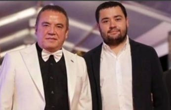 Gökhan Böcek havalimanında gözaltına alındı