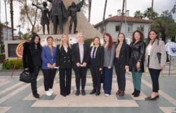 Kadınlar eşit temsil için buluştu