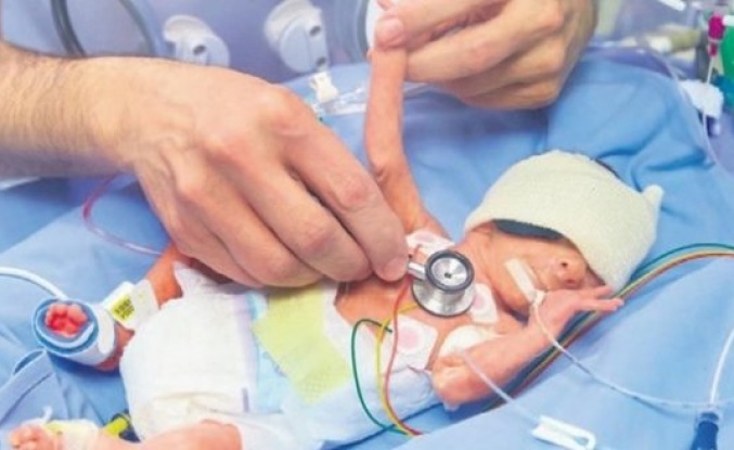 Prematüre bebeklerde ilk 2 yıl hayati önem taşıyor