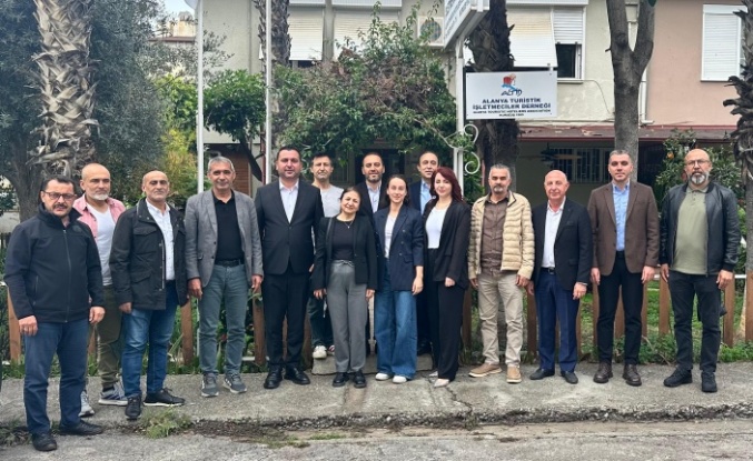 AGC'den Özcan’a hayırlı olsun ziyareti