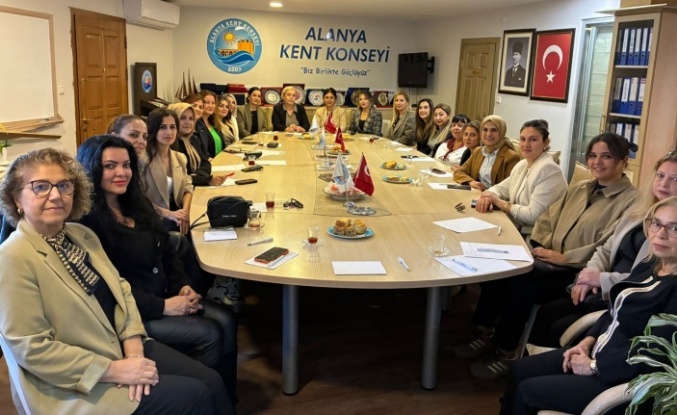 Alanya'da kadınlar güç birliği yaptı