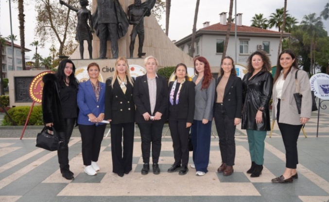 Kadınlar eşit temsil için buluştu