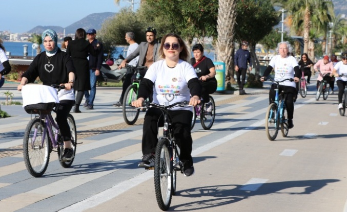 Kadınlar hayallerine pedal çevirdi