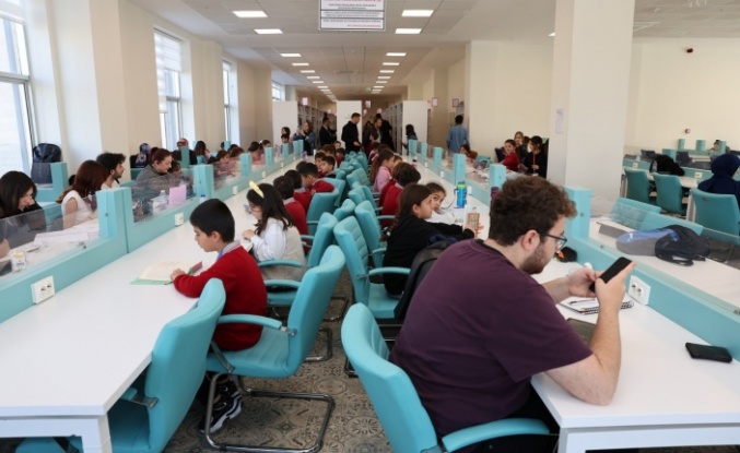 ALKÜ'de kütüphane haftası etkinlikleri