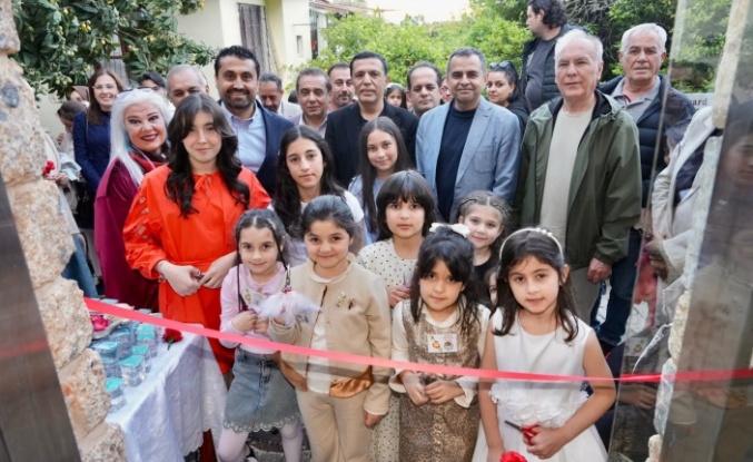 Çocukların resim sergisi heyecanı