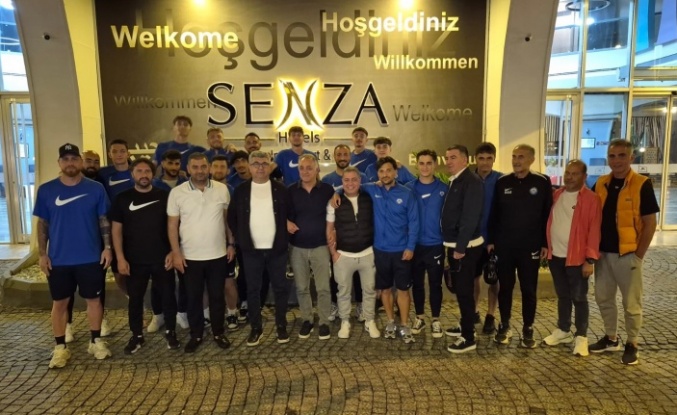 Maviler veda yemeğinde buluştu