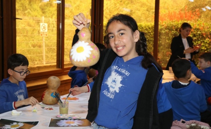 Miniklere doğa ve sanatla iç içe eğitim