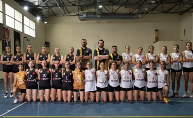Alanya'da iki takım, tek gurur: MASK