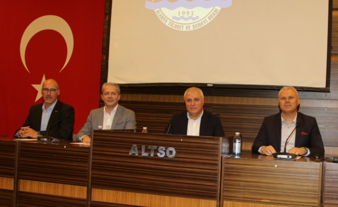 Emlak ve inşaat sektörü ALTSO'da buluştu