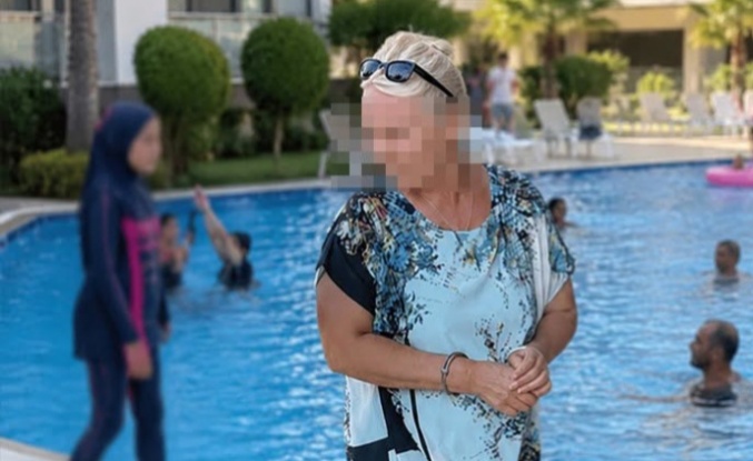 Alanya'da havuzda haşema yasağı getiren Rus kadın yönetici tutuklandı