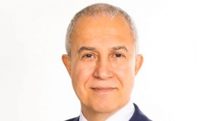 Başkan Özçelik parti değiştirecek mi?