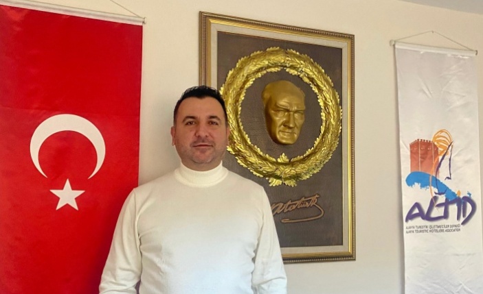 Özcan'dan otelcilere müjde