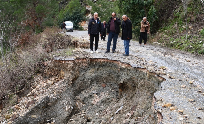 Başkan Özçelik'ten hasar tespiti