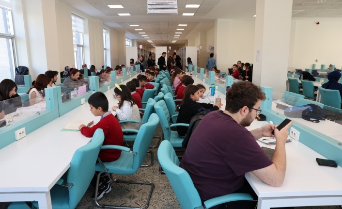 ALKÜ'de kütüphane haftası etkinlikleri