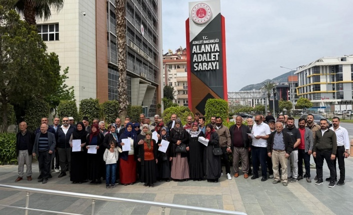 Mahalleli eski muhtara karşı soluğu adliyede aldı