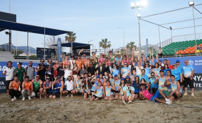 7 ülkeden 120 sporcu Alanya’da buluştu
