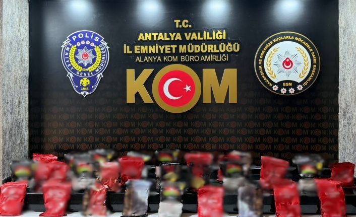 Antalya'da dev kaçakçılık operasyonu!