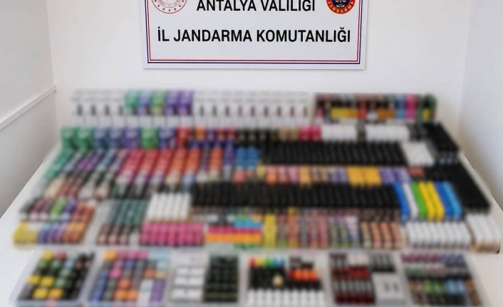 Alanya’da kaçak elektronik sigara baskını!