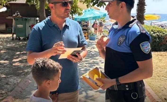 Polisten turiste 4 dilde güvenlik rehberi!