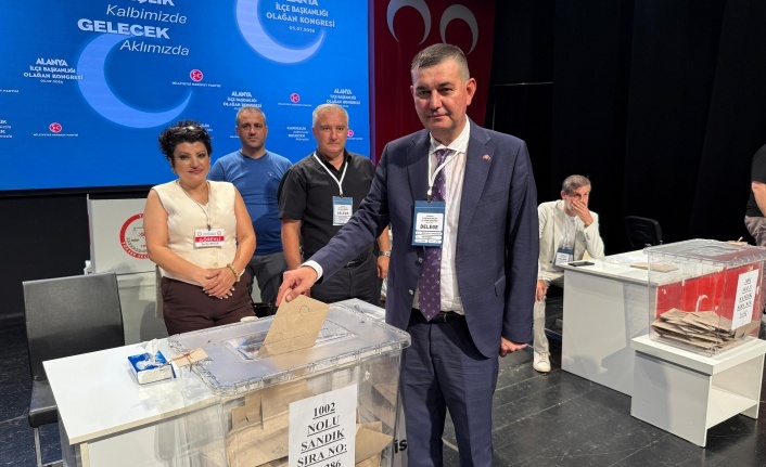 MHP'de Mustafa Türkdoğan dönemi yeniden başladı