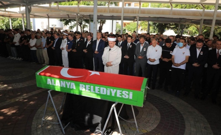 Hüseyin Yıldız'a son görev!