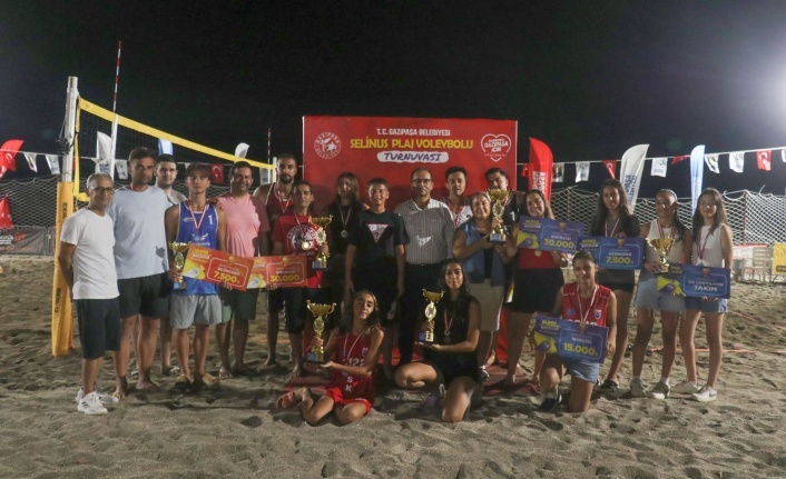 SELİNUS plaj voleybol turnuvası sona erdi!