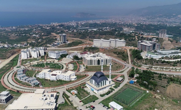 ALKÜ Erasmus+ ‘ta Türkiye’nin önde gelen üniversiteleri arasında!