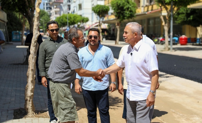 Başkan Özçelik Mahmutlar’da çalışmaları inceledi!