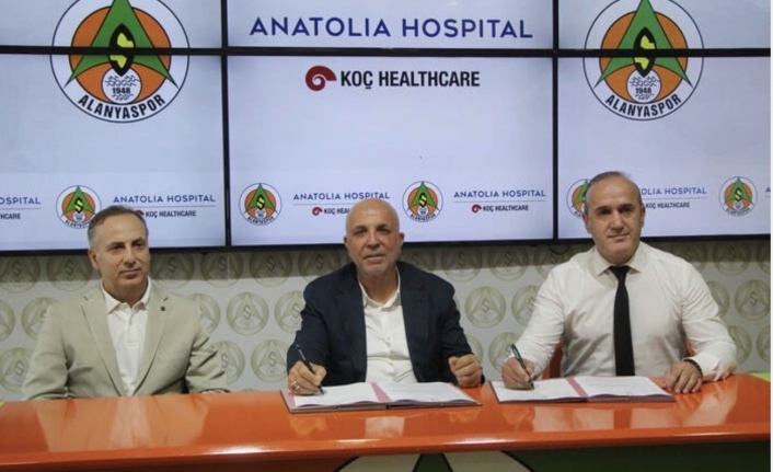 Alanyaspor’da sağlık sponsorluğu imzaları atıldı!