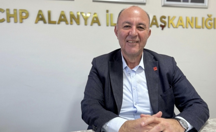 CHP Alanya İlçe Başkanı Bülent Kandemir öğretmenlerin haklı taleplerine destek verdi!